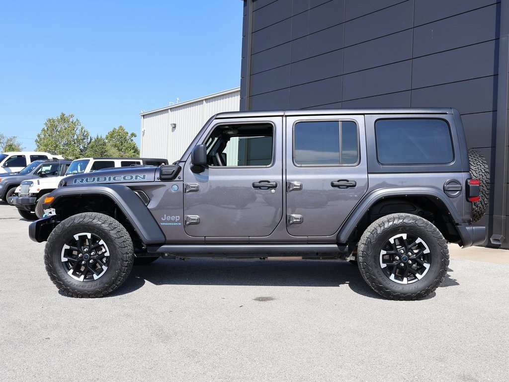 2024 Jeep Wrangler Rubicon 4xe photo 2