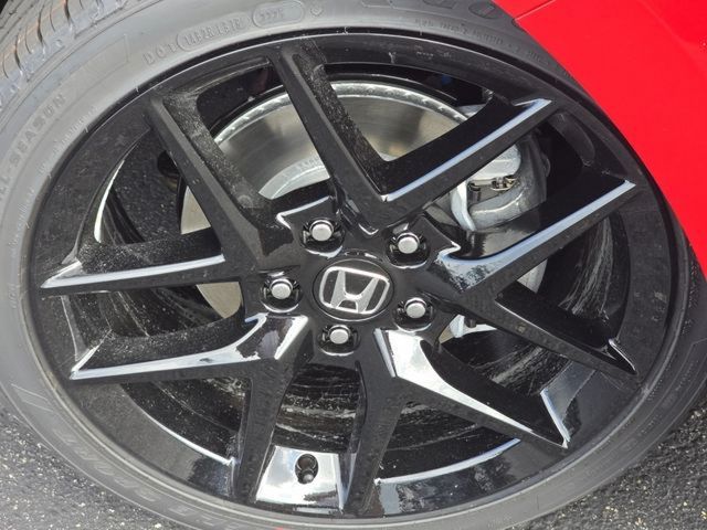 2025 Honda Civic Hatchback Sport photo 3