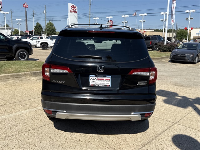 2021 Honda Pilot Touring photo 4