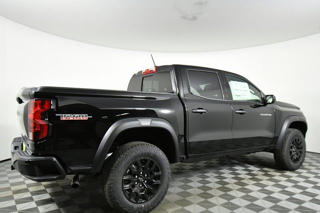 2026 Chevrolet Colorado Trail Boss photo 9
