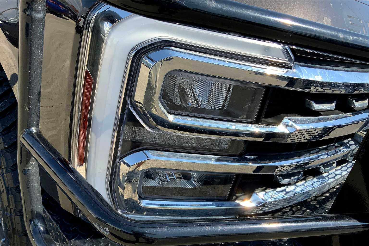 2024 Ford F-250 Lariat photo 27