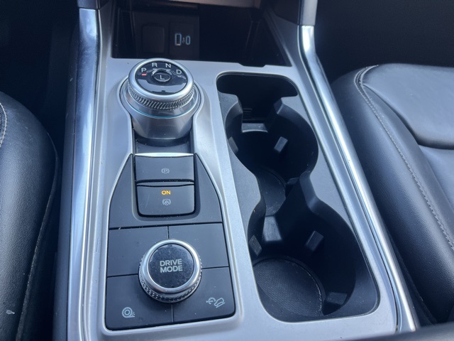 2022 Ford Explorer XLT photo 21