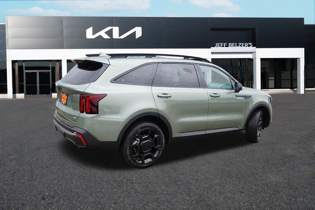 2025 Kia Sorento X-Line SX photo 2