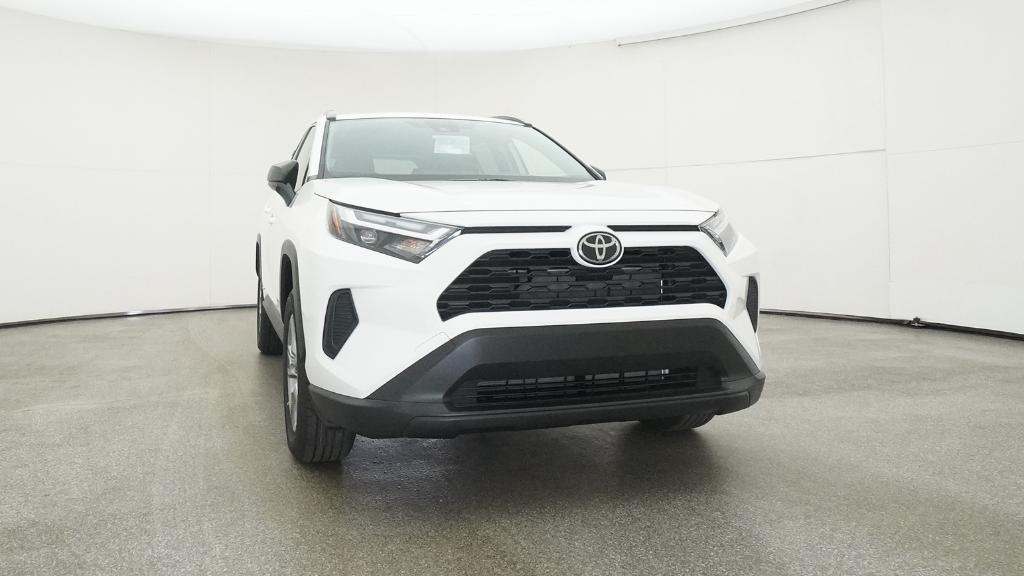 2025 Toyota RAV4 Hybrid LE photo 30