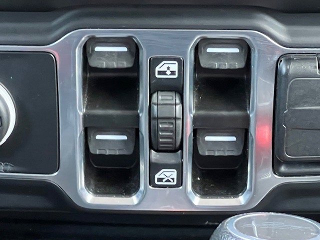 2023 Jeep Gladiator Overland photo 29