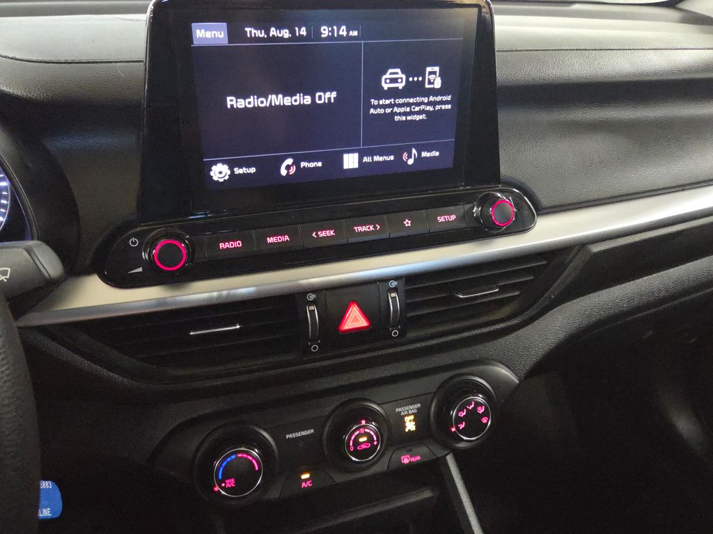 2024 Kia Forte LXS photo 21