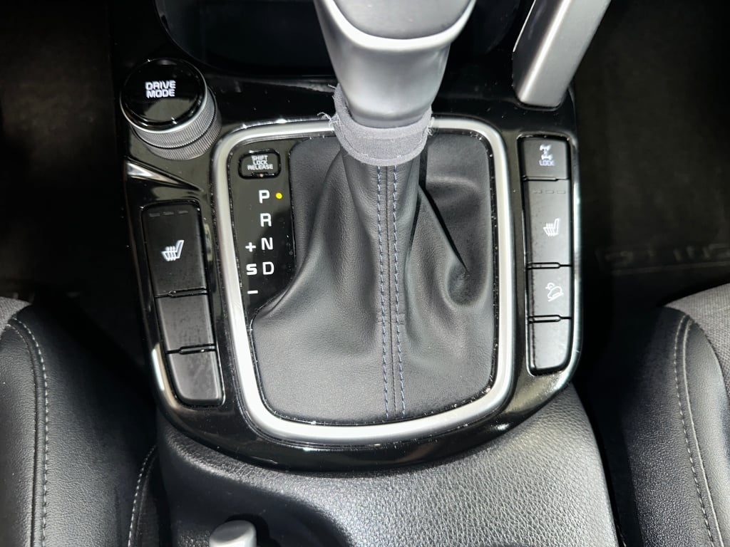2023 Kia Seltos S photo 11