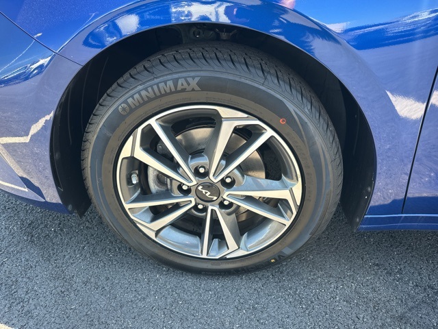 2023 Kia Forte LXS photo 26
