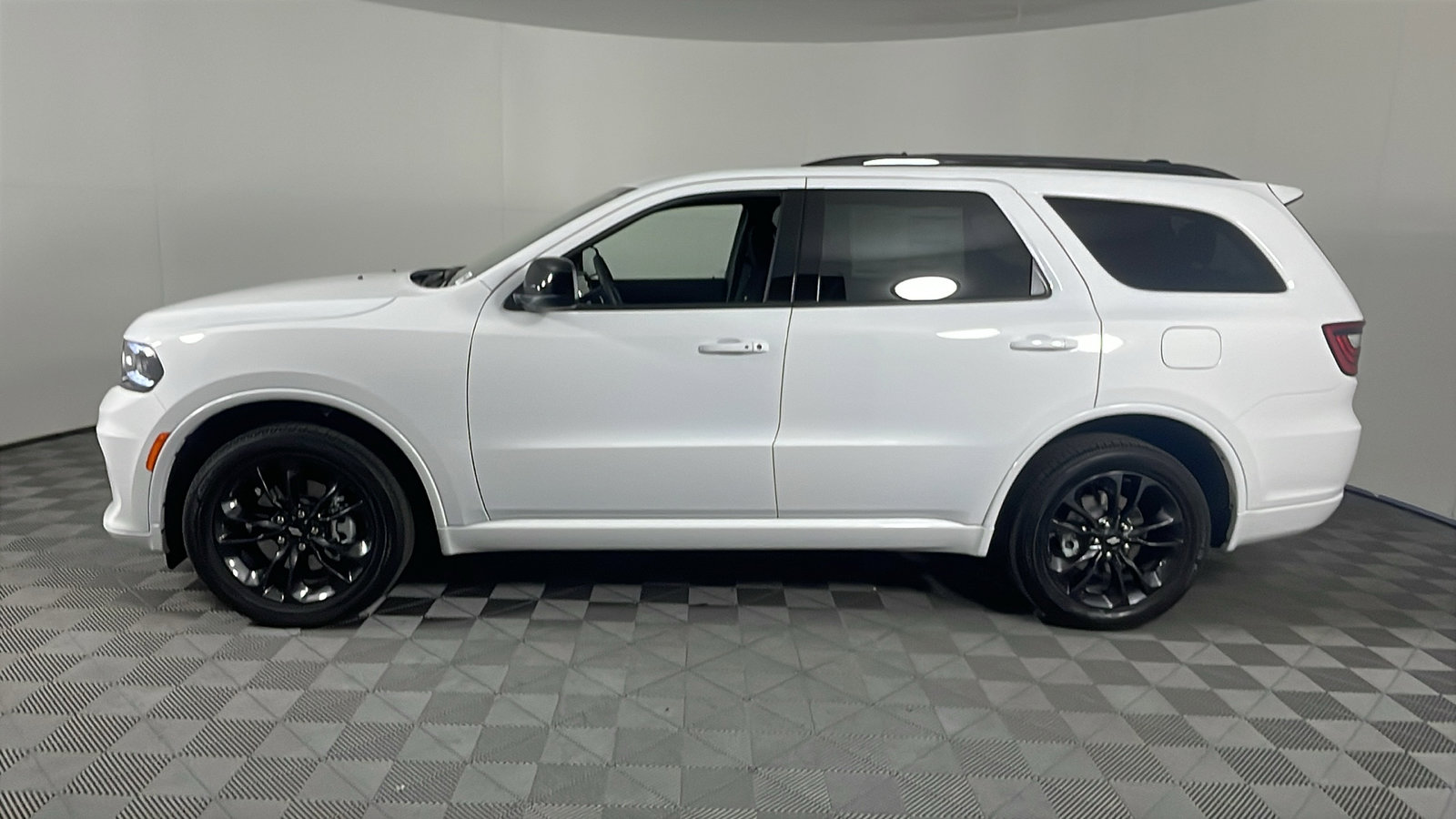 2025 Dodge Durango GT photo 7