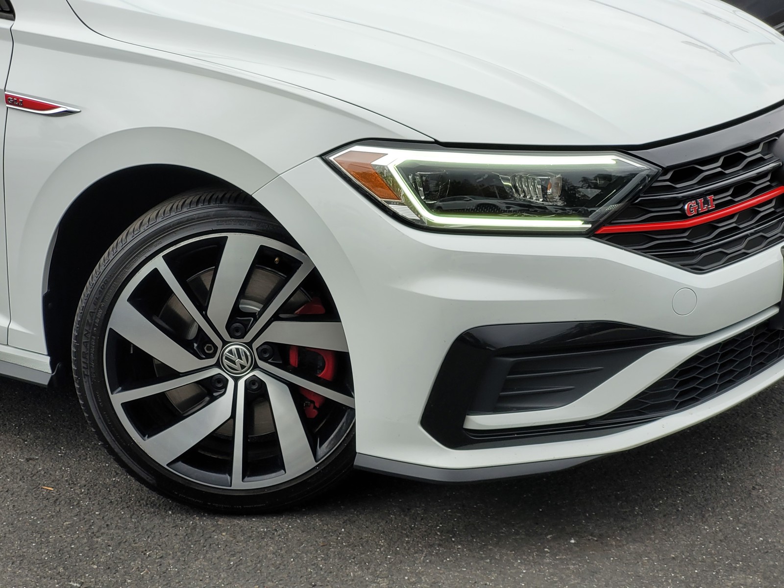 2019 Volkswagen Jetta GLI 2.0T S photo 3