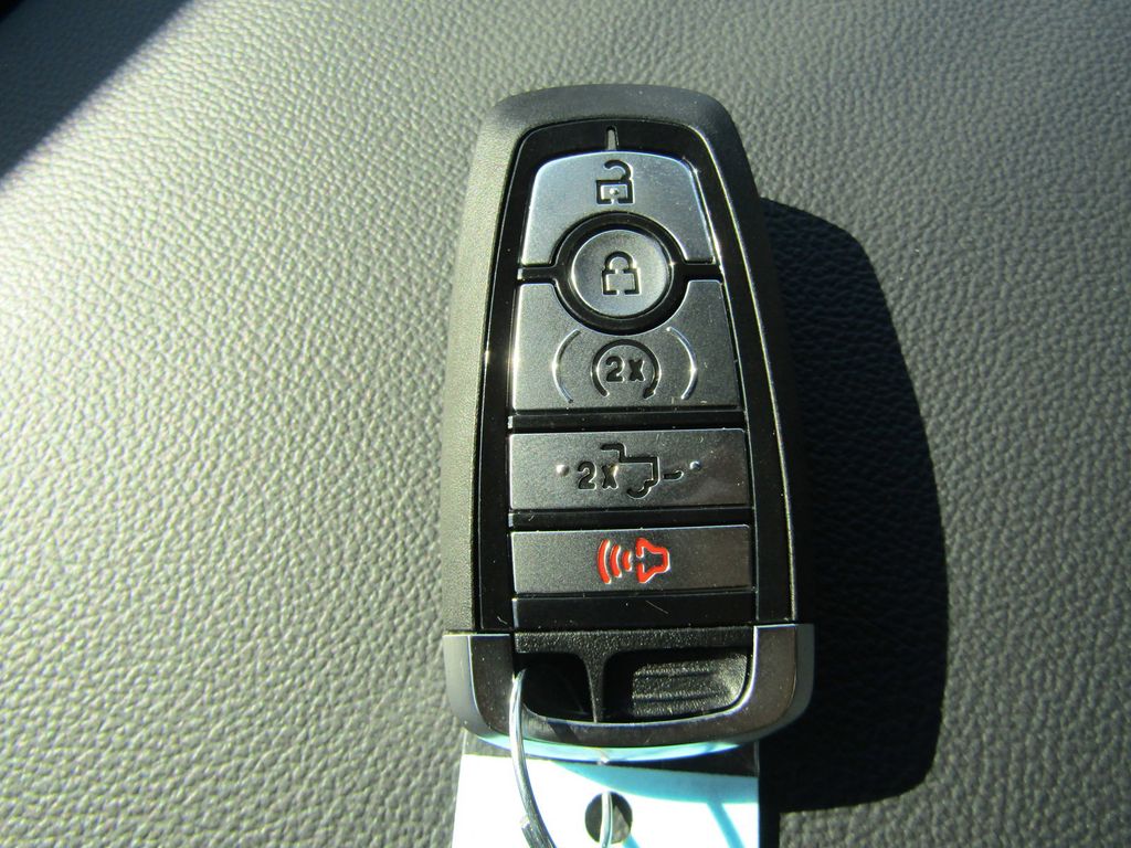 2024 Ford F-150 XLT photo 34
