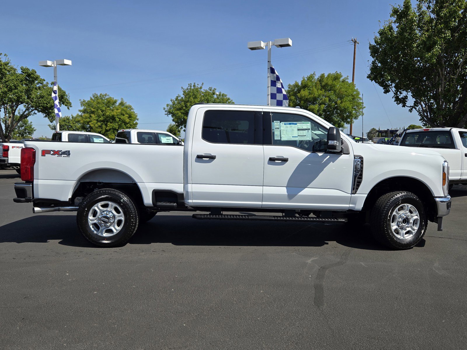 2025 Ford F-250 XLT photo 3