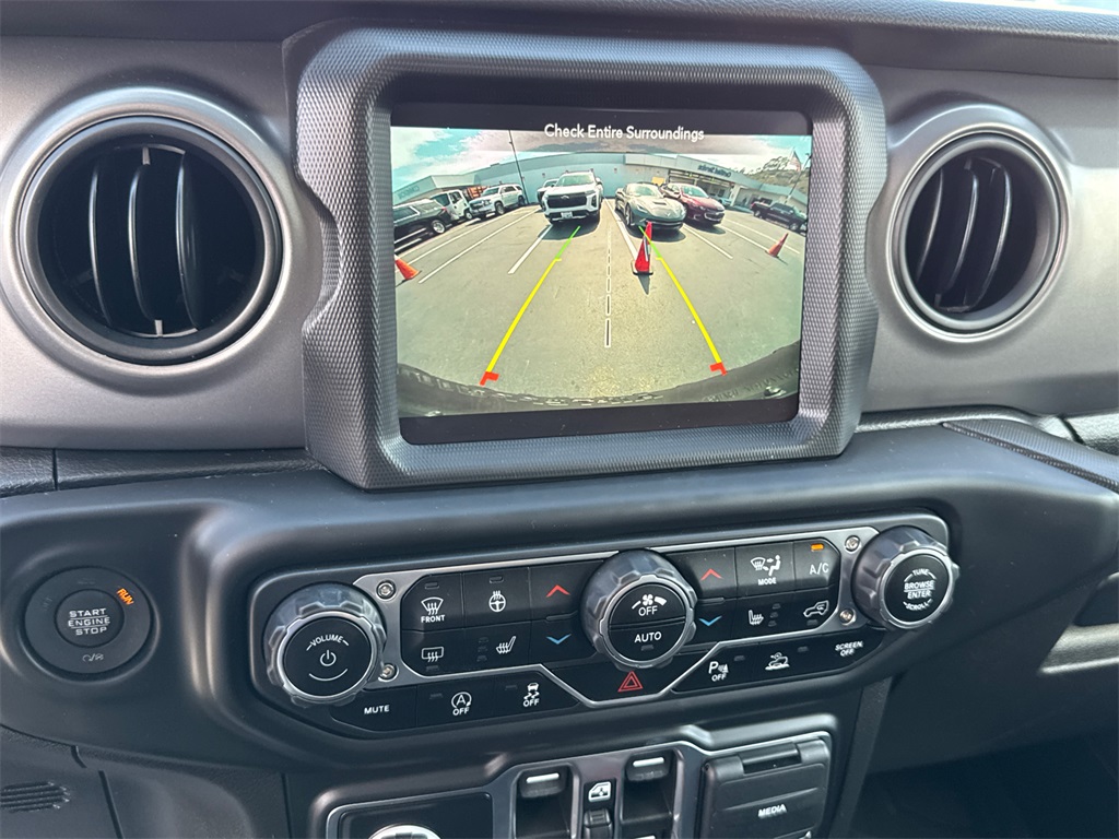 2022 Jeep Wrangler Unlimited High Tide photo 29
