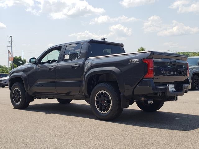 2025 Toyota Tacoma TRD Off-Road 4x4 Double Cab photo 6