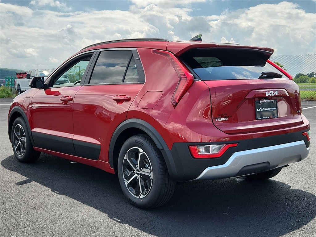 Kia Niro Review 2023 