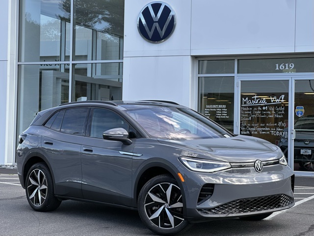 Certified 2023 Volkswagen ID.4 PRO S with VIN 1V2WNPE84PC034839 for sale in Raynham, MA