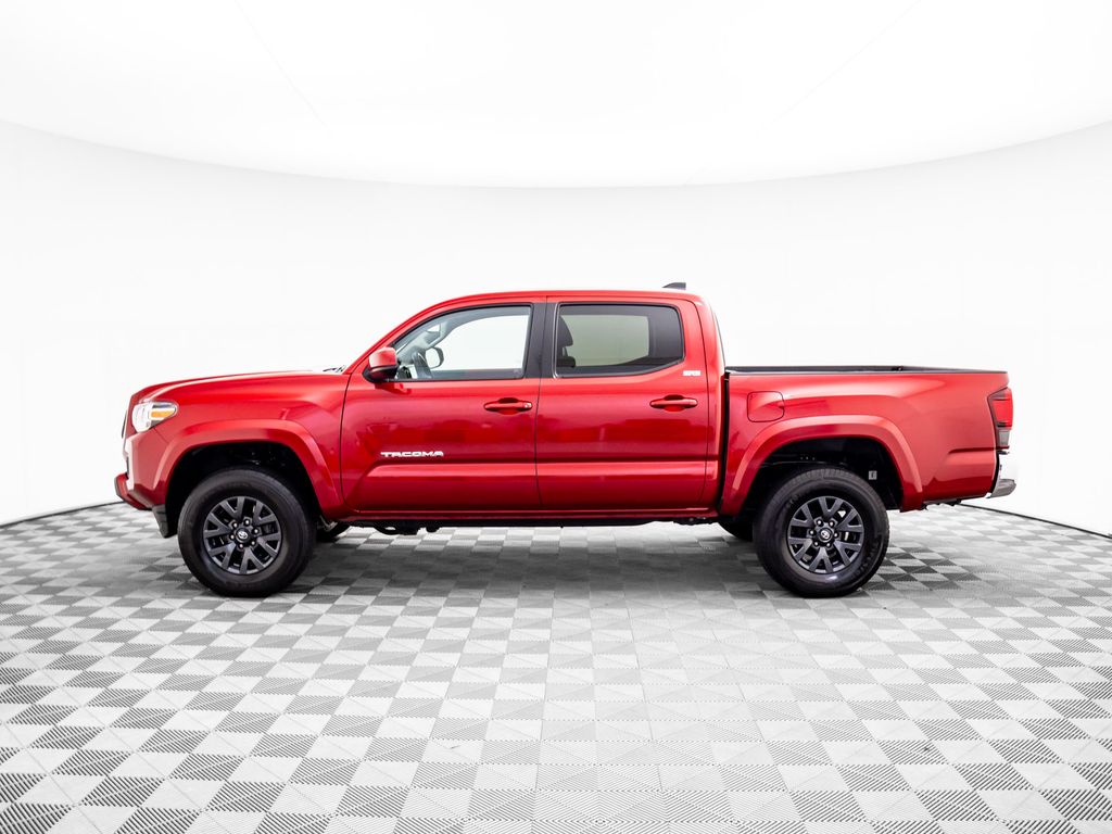 2023 Toyota Tacoma SR5 photo 2