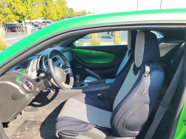 2010 Chevrolet Camaro 1LT photo 8