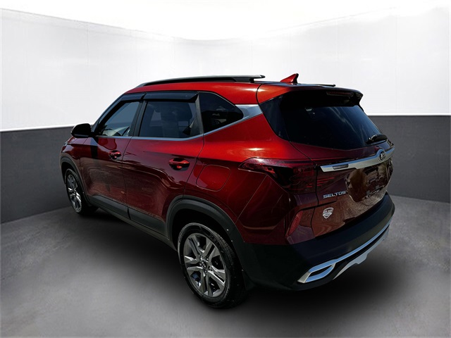 2021 Kia Seltos S photo 2