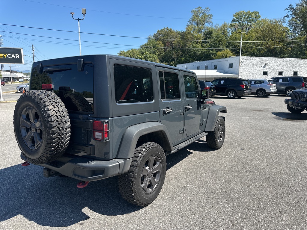 2017 Jeep Wrangler Unlimited Rubicon Recon photo 5