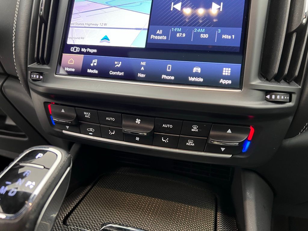2022 Maserati Levante GT photo 25