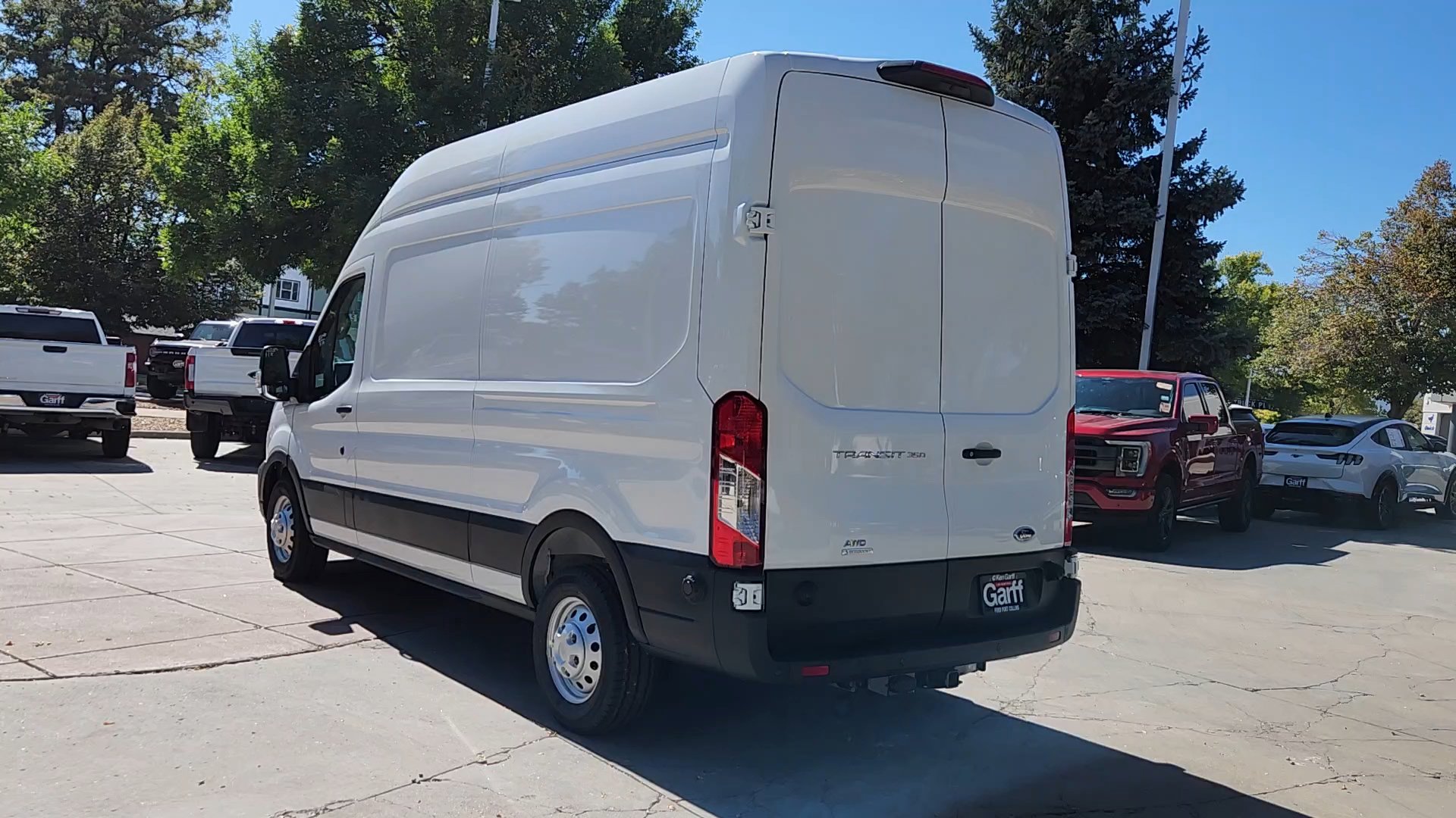 2025 Ford Transit Cargo Van photo 4