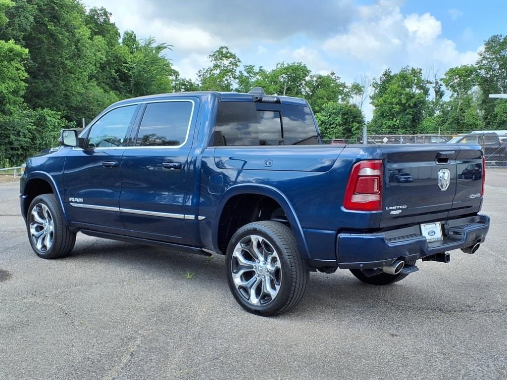 2023 Ram 1500 Limited photo 2