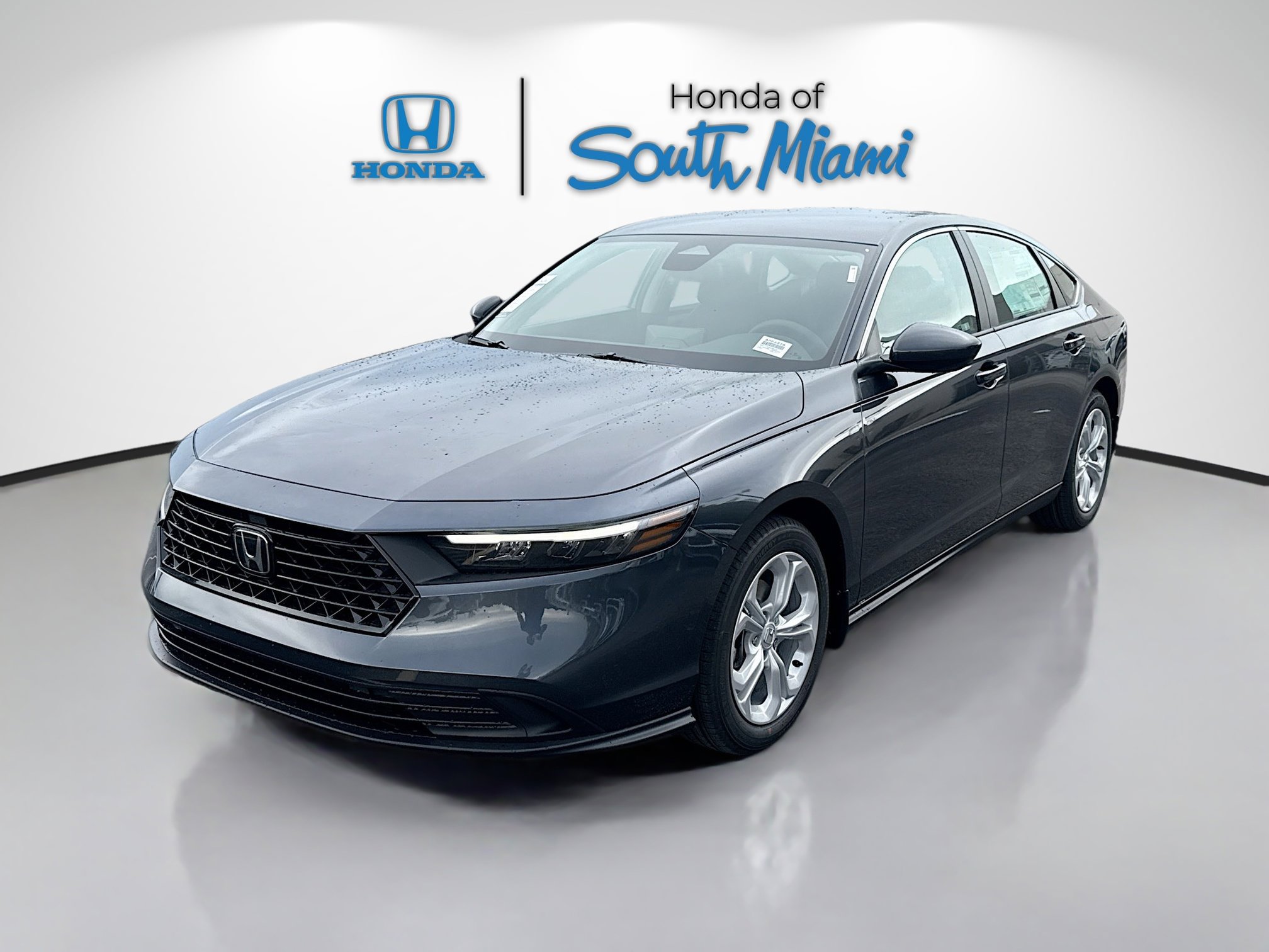 2025 Honda Accord LX photo 3