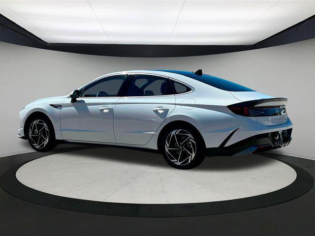 2024 Hyundai Sonata SEL Convenience photo 4