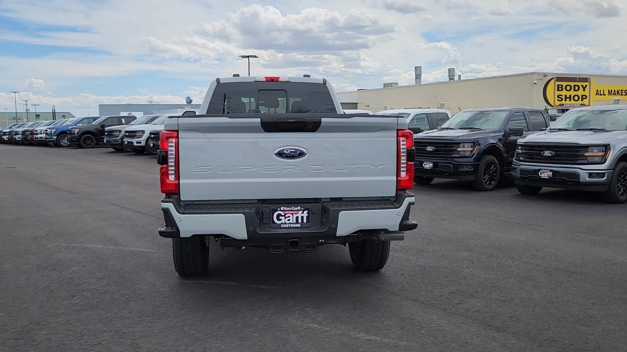 2026 Ford F-350 XL photo 2