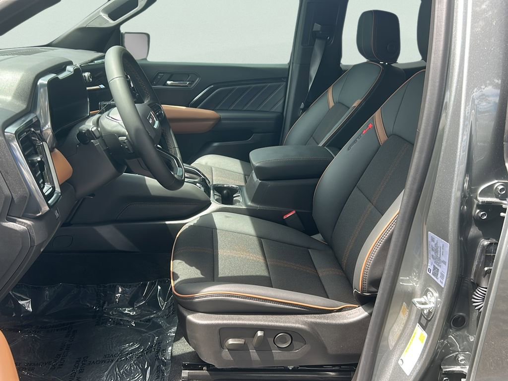 2025 Gmc Canyon AT4 photo 13