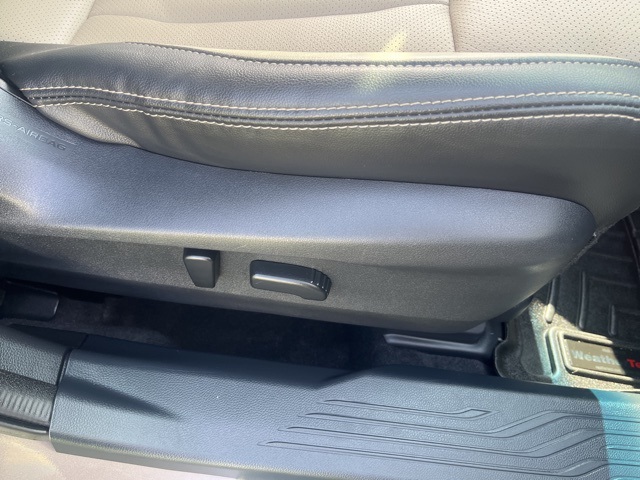 2021 Subaru Outback Limited photo 18