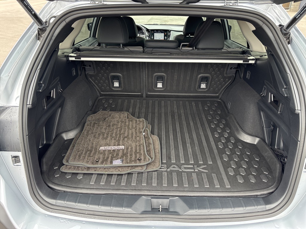 2023 Subaru Outback Onyx Edition photo 23