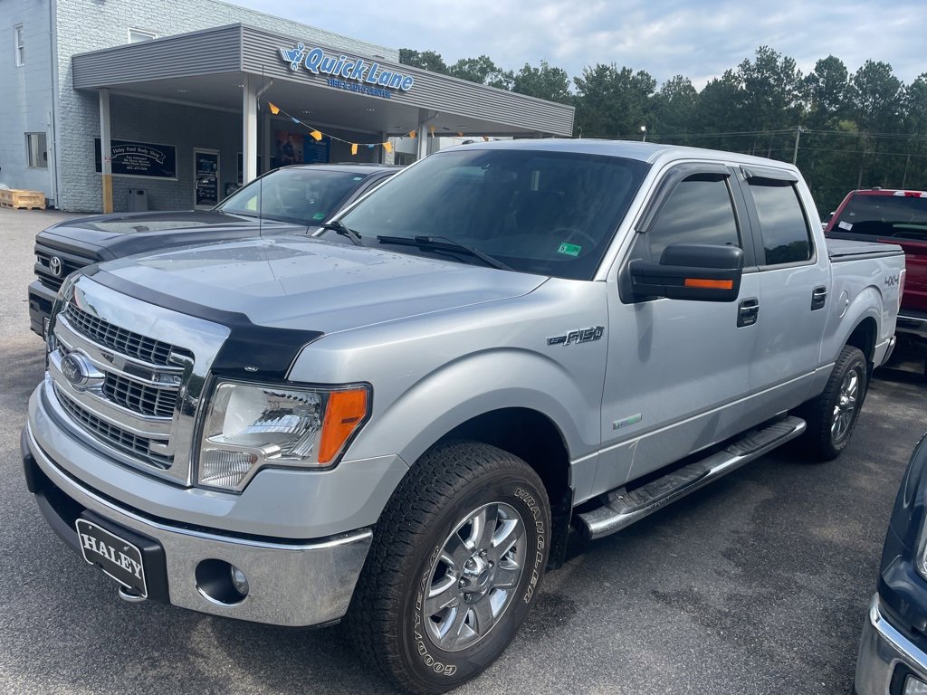 2013 Ford F-150 XLT photo 4
