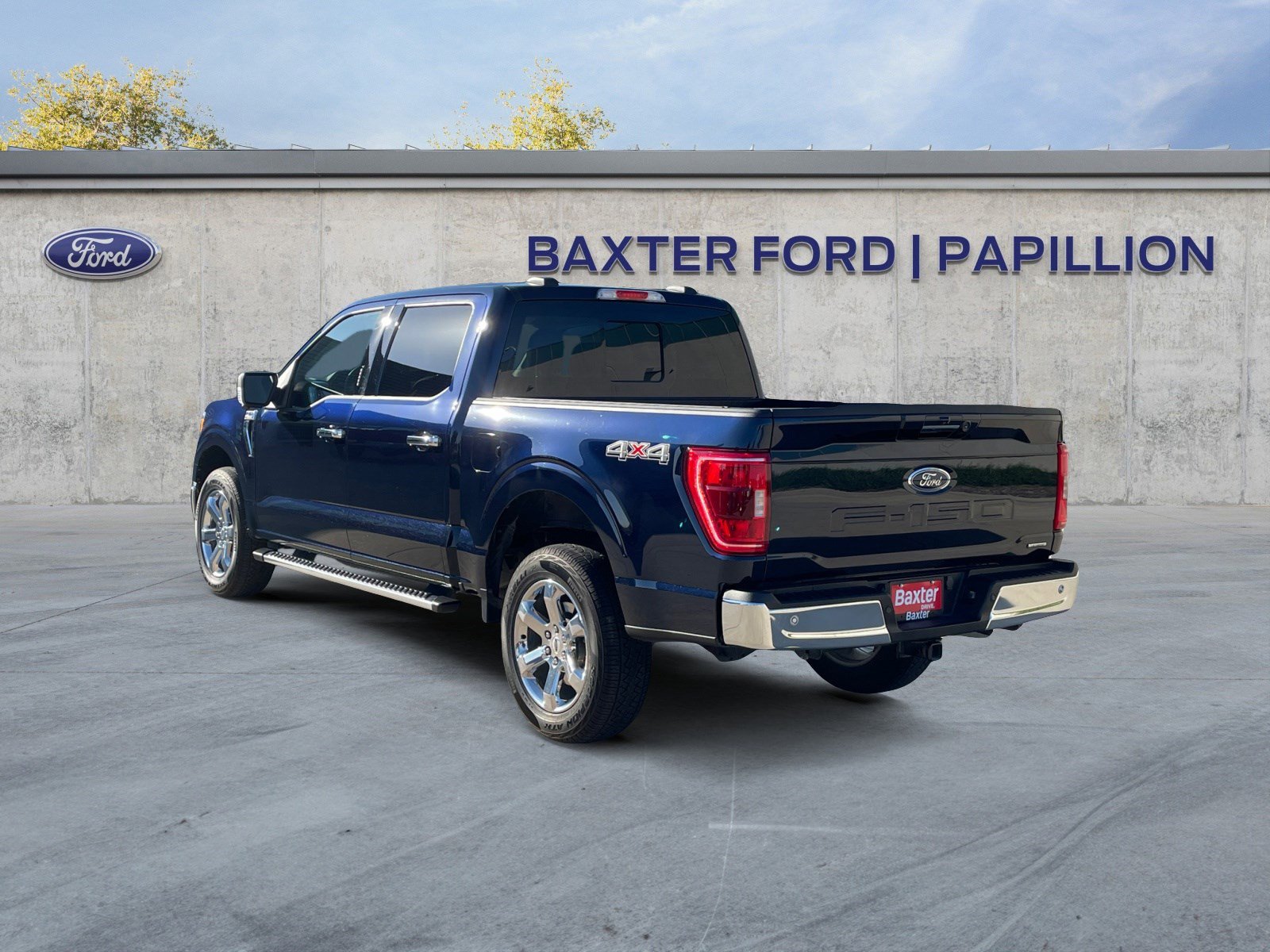 2023 Ford F-150 XLT photo 3