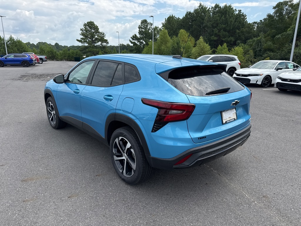 2025 Chevrolet Trax photo 4