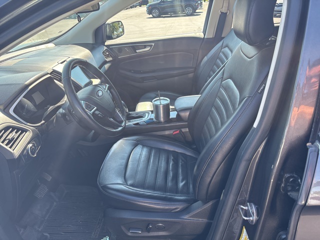 2018 Ford Edge SEL photo 4
