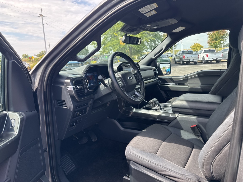 2022 Ford F-150 XLT photo 26
