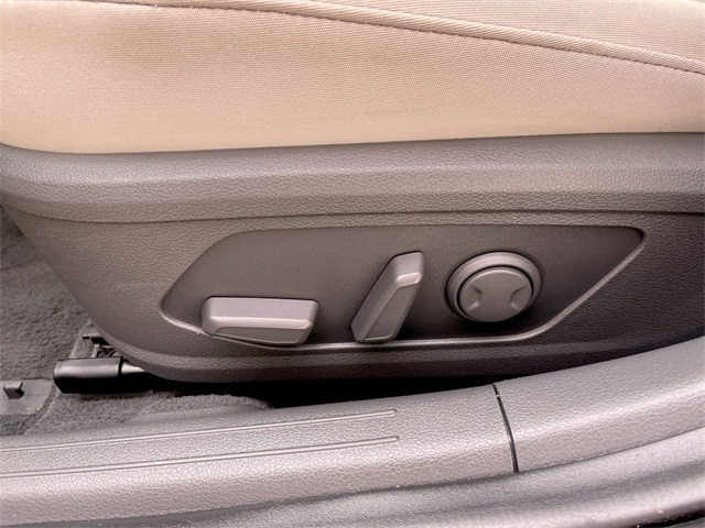 2024 Hyundai Sonata Hybrid SEL photo 4
