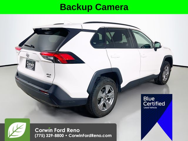 2024 Toyota RAV4 XLE photo 4