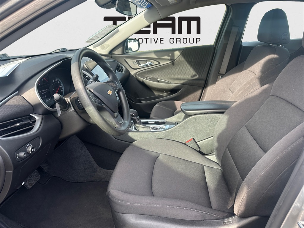 2024 Chevrolet Malibu 1LT photo 24