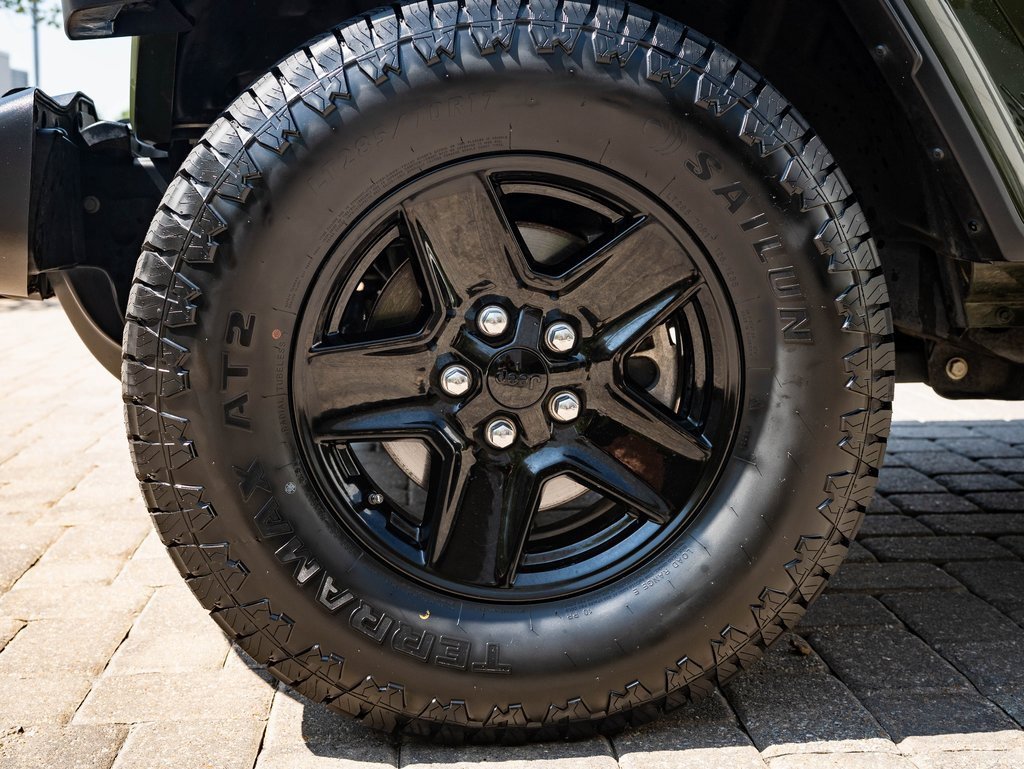 2021 Jeep Gladiator Sport S photo 13