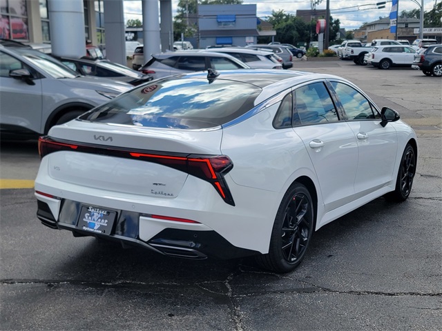 2026 Kia K5 GT-Line photo 4