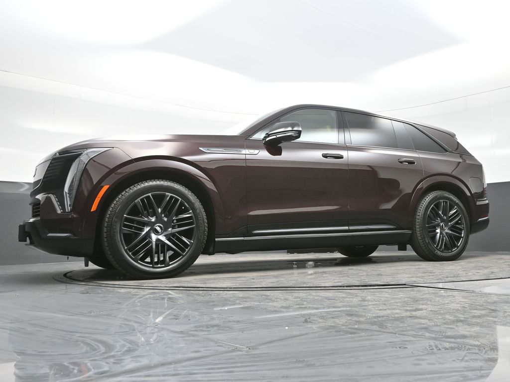 2025 Cadillac Escalade IQ Sport photo 18