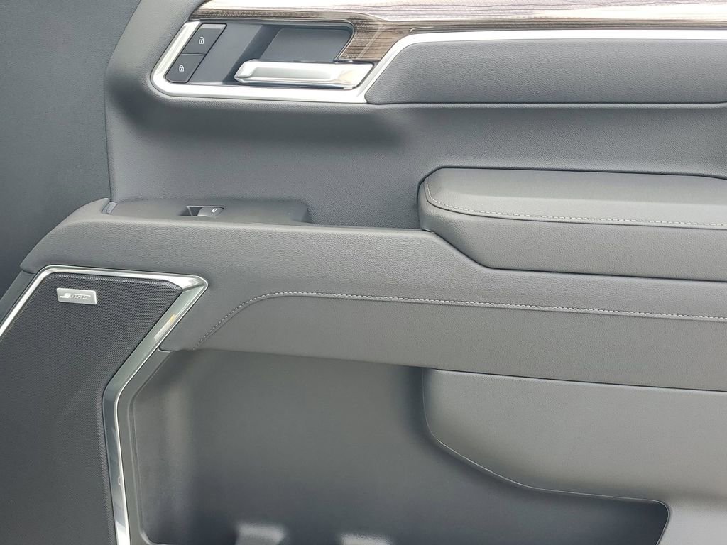 2025 Chevrolet Silverado 1500 RST photo 38
