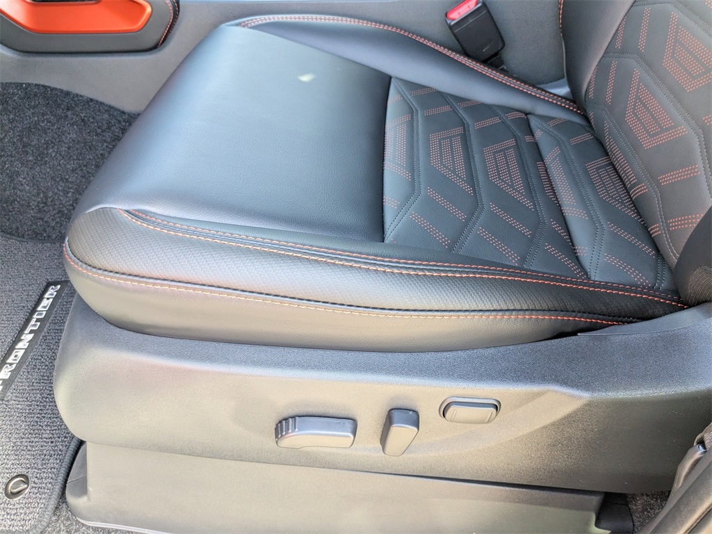2025 Nissan Frontier PRO-X photo 21