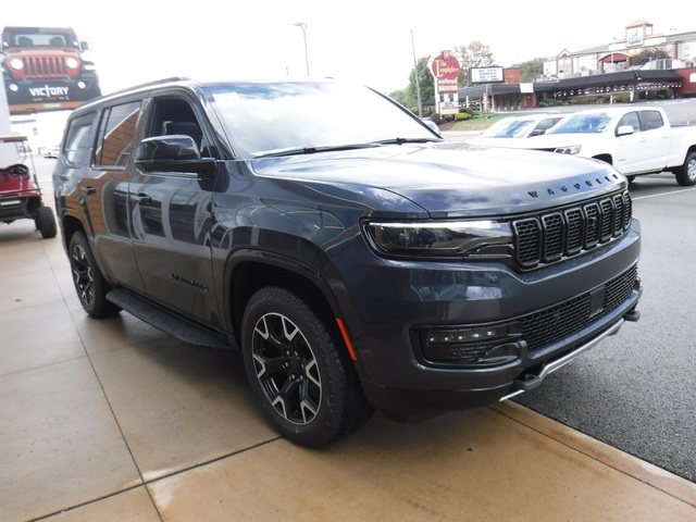 2025 Jeep Wagoneer Overland photo 8