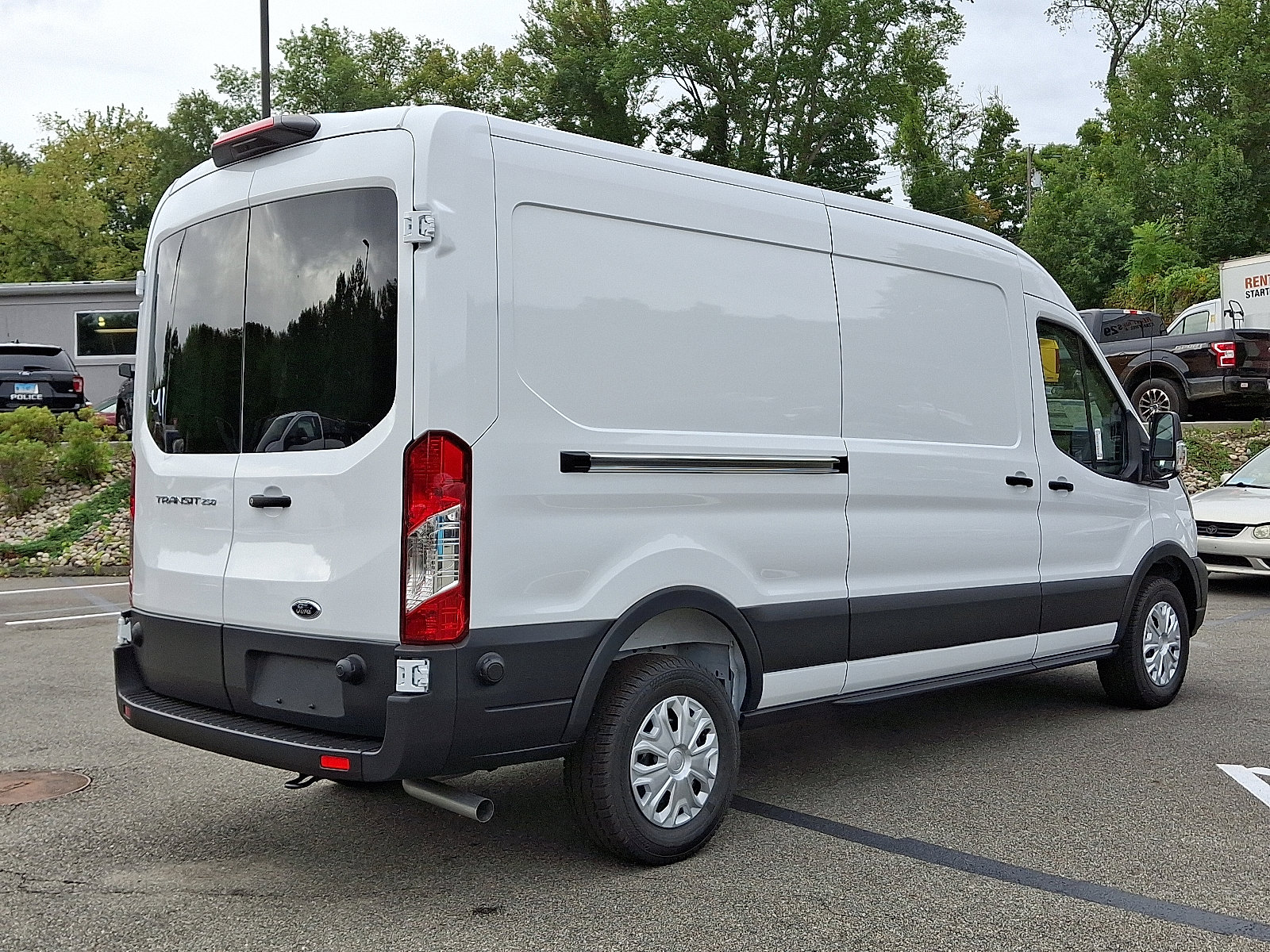 2025 Ford Transit Cargo Van photo 3