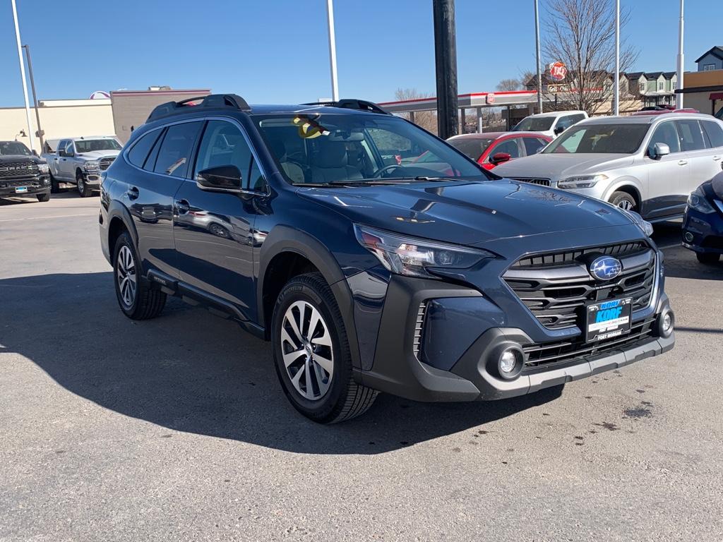 2023 Subaru Outback Premium photo 4