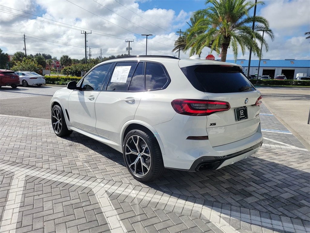 2022 Bmw X5 M50i photo 3